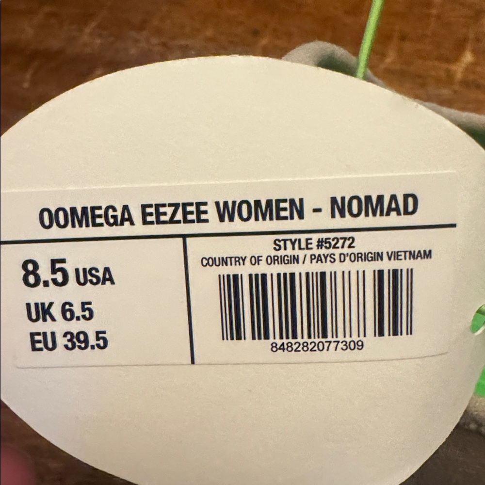 OOFOS, New, Size 8.5 OOMEGA EEZEE, Nomad - Picture 3 of 7
